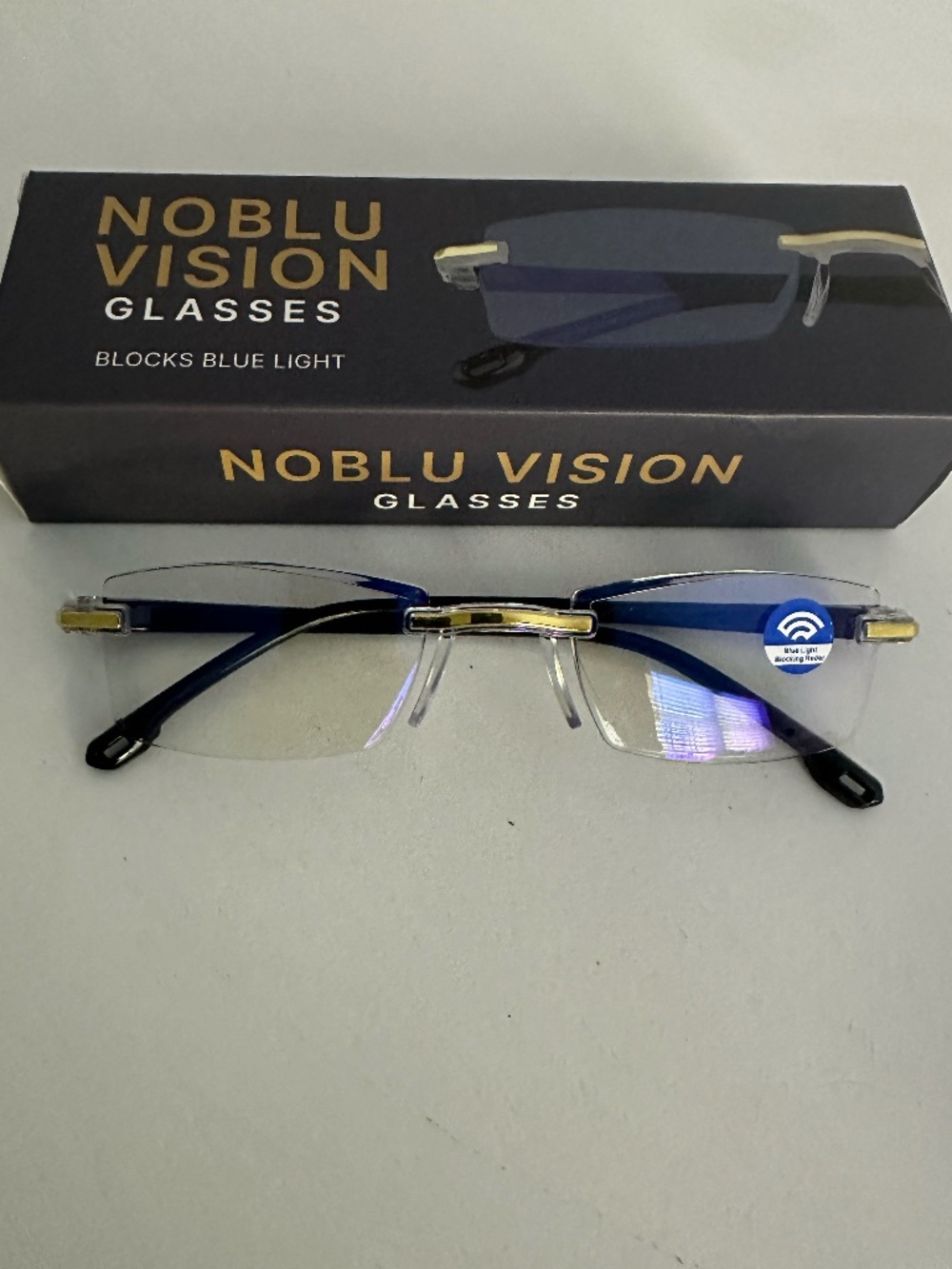 Eyewear - Picture 5 of 5